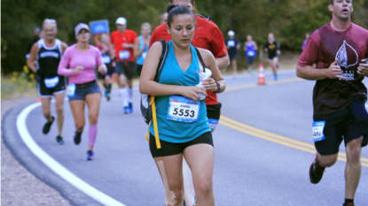 Photo of Utah mom pumping while running half marathon goes viral