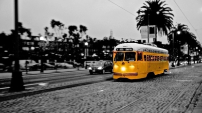 This electric bus can travel 350 miles on a single charge