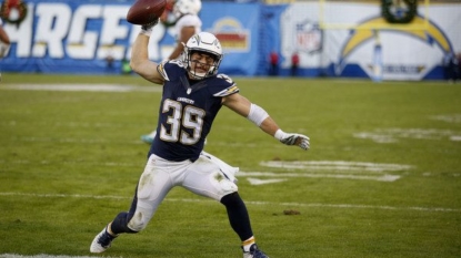 Chargers RB Danny Woodhead out for season with torn ACL