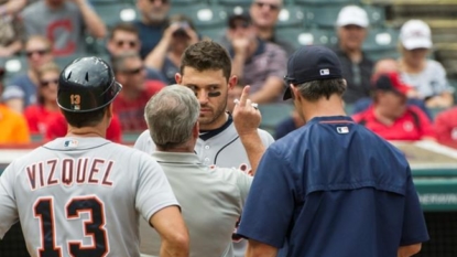 Trevor Bauer issues apology for beaning Ian Kinsler in head