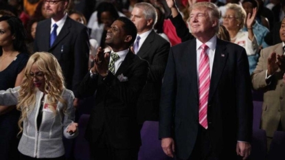 Trump tells black Detroit churchgoers: I’ll fight injustice