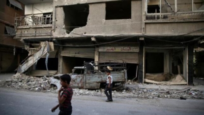 UN aid convoy in Syria hit by airstrike