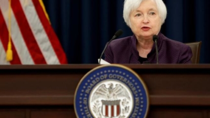 US Fed keeps rates steady, signals hike by end of year