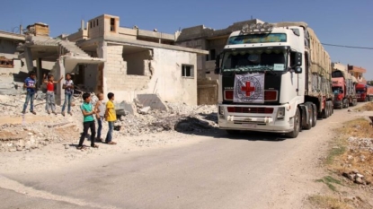 United Nations suspends aid convoys in Syria