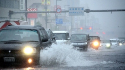 Typhoon Malakas slams Japan, heading toward Tokyo