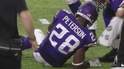 Vikings RB Adrian Peterson to Have Knee Surgery Thursday