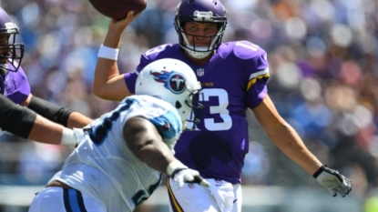 Vikings use defense, kicking game to stop Titans