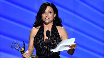 Julia Louis-Dreyfus Reveals Her Father Has Died During Emmys Acceptance Speech