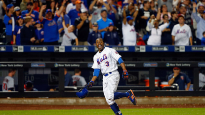 Granderson saves Mets in 11th, blasts walk-off homer in 12th