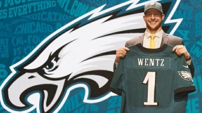 Wentz learned he will be Eagles’ starter while hunting geese