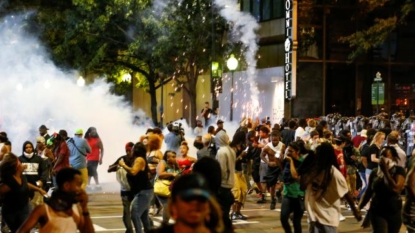 2nd night of violent protests over Charlotte police shooting