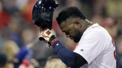 Big Papi says goodbye to Fenway Park, remembers Jose Fernandez