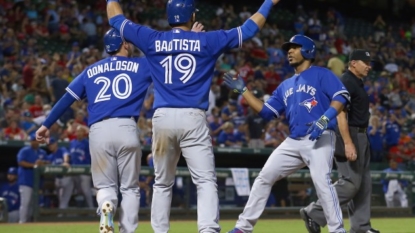 Walk-off error caps Jays’ sweep of Rangers