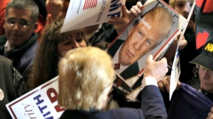 Trump closes gap in Virginia, but Clinton still leads