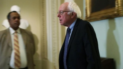 Sanders calls on Trump to apologize for campaign rhetoric