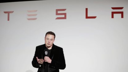 Tesla, SolarCity shareholders prepare to vote on merger