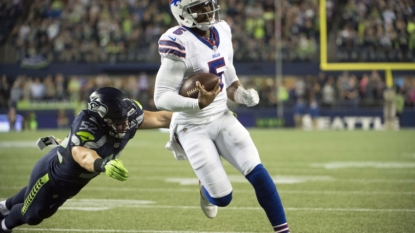 Wilson Throws, Catches, Leads Seahawks Past Eagles 26-15