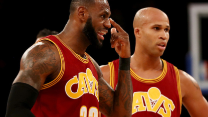 LeBron, Cavs teammates not staying at Trump New York hotel