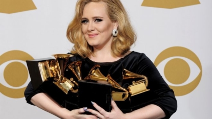 Did Adele break her Grammy Award in half in honour of Beyoncé?