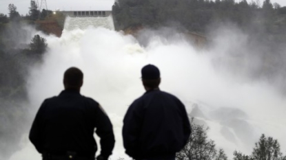 Red Cross sending five Arizonans to help Oroville Dam evacuees in California