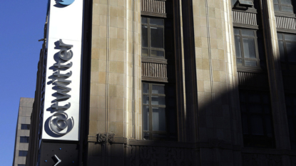 Twitter shares tumble on revenue miss, flat growth