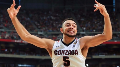 Gonzaga holds off South Carolina 77-73 in Final Four