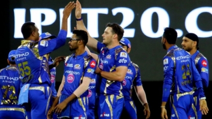 Mumbai Indians beat Gujarat Lions in IPL