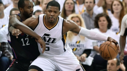 Johnson scores 28, Jazz beat Clippers 105-98 to even series