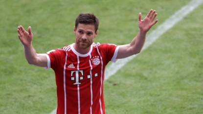 Bayern Send Xabi Alonso and Philipp Lahm Out In Style