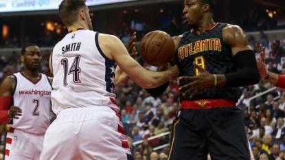 John Wall scores 42 points, Wizards eliminate Hawks 115-99