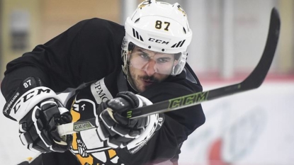 Defensemen help Penguins play fast in Stanley Cup Final