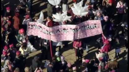 Black Women And Their Signs Unapologetically Show Up To The Women’s March