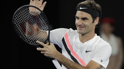 Roger Federer beats Richard Gasquet again to reach fourth round in Melbourne