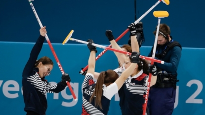 Korean curlers continue charmed run into final