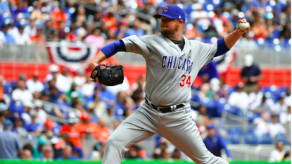 Opening Day for Cubs, White Sox; Cubs’ Happ homers on first pitch