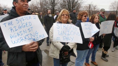 Supreme Court fights over forced public union dues