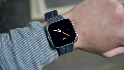 7 things you need to know about Fitbit’s new Versa smartwatch