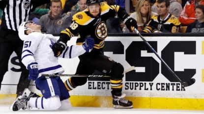 Pastrnak gets hat trick, six points in Bruins battering of Maple Leafs