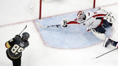 Ice melting to slush in Vegas heat at Stanley Cup Final