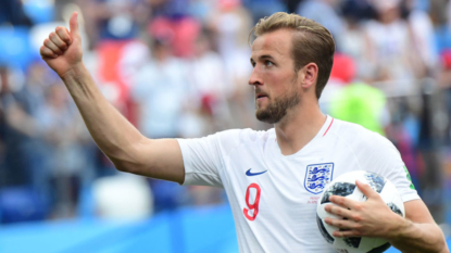 Kane fires England to knockout stage