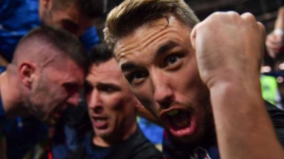 Photographer unwittingly becomes part of Croatia World Cup goal celebration